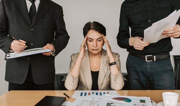 looking-over-the-shoulder
